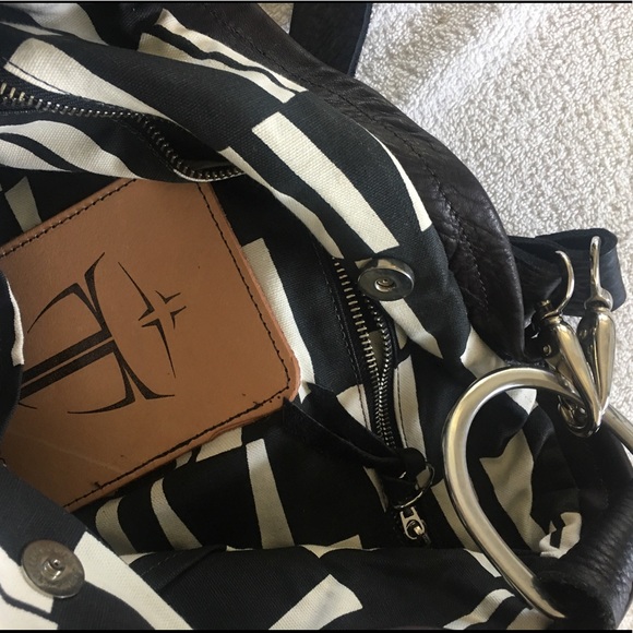 Lynn Tallerico Handbag - Picture 6 of 8